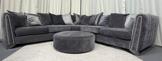 Sofology Crystal with matching footstall